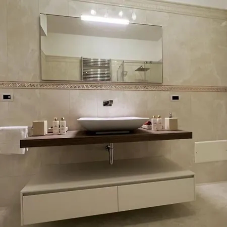 Lenuare Luxury