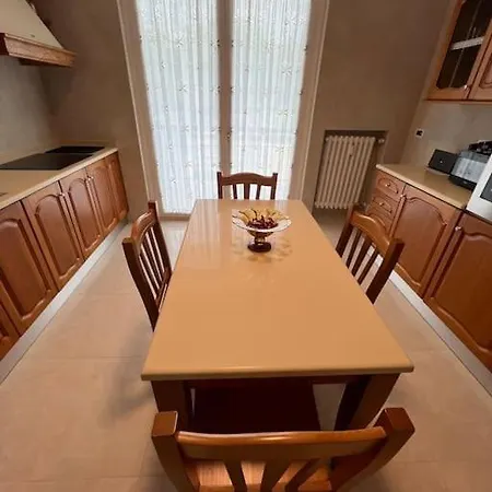 Lenuare Luxury Apartamento *