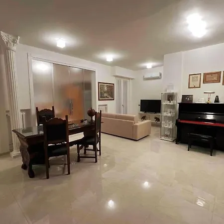 Lenuare Luxury Apartamento *